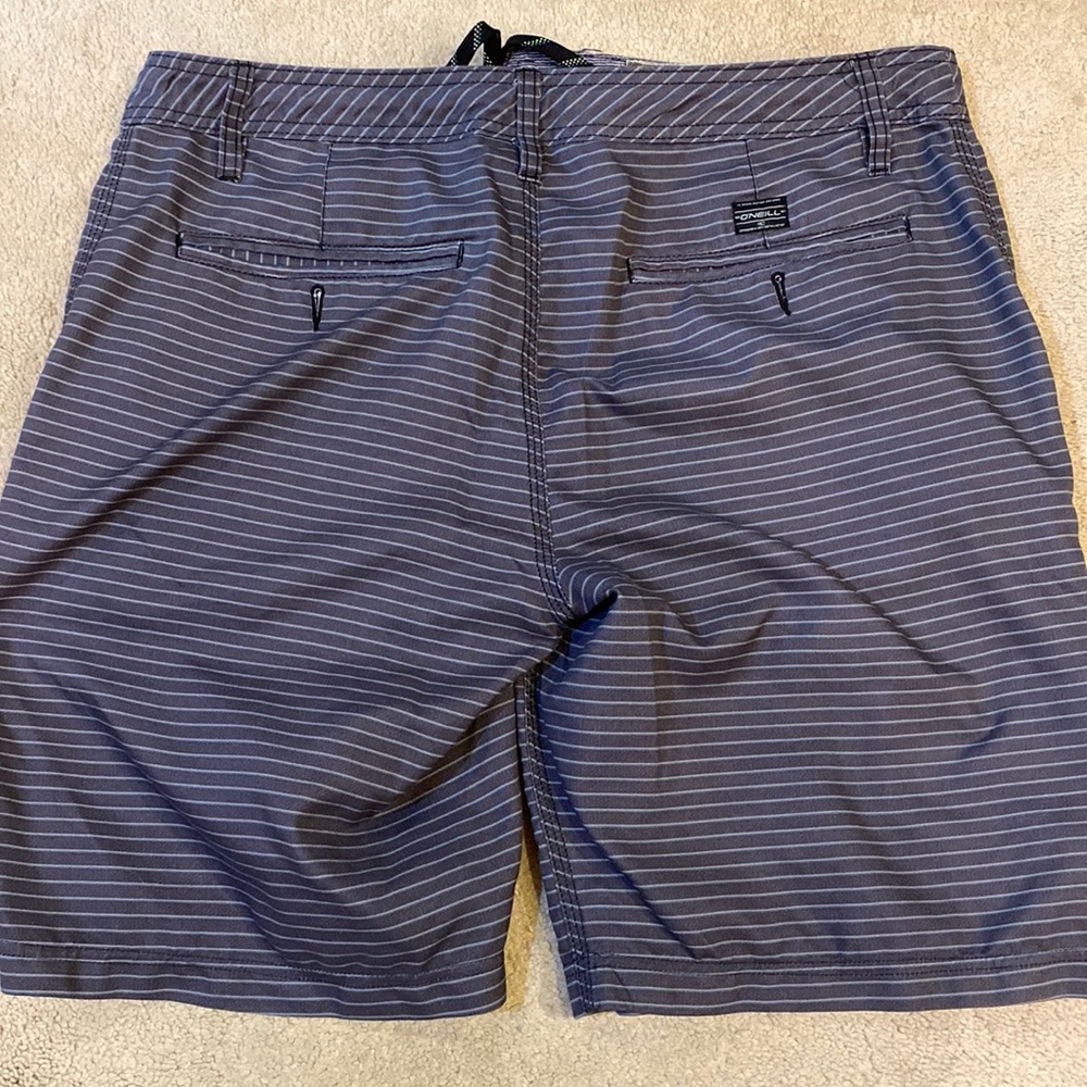 O’Neill men’s hybrid shorts